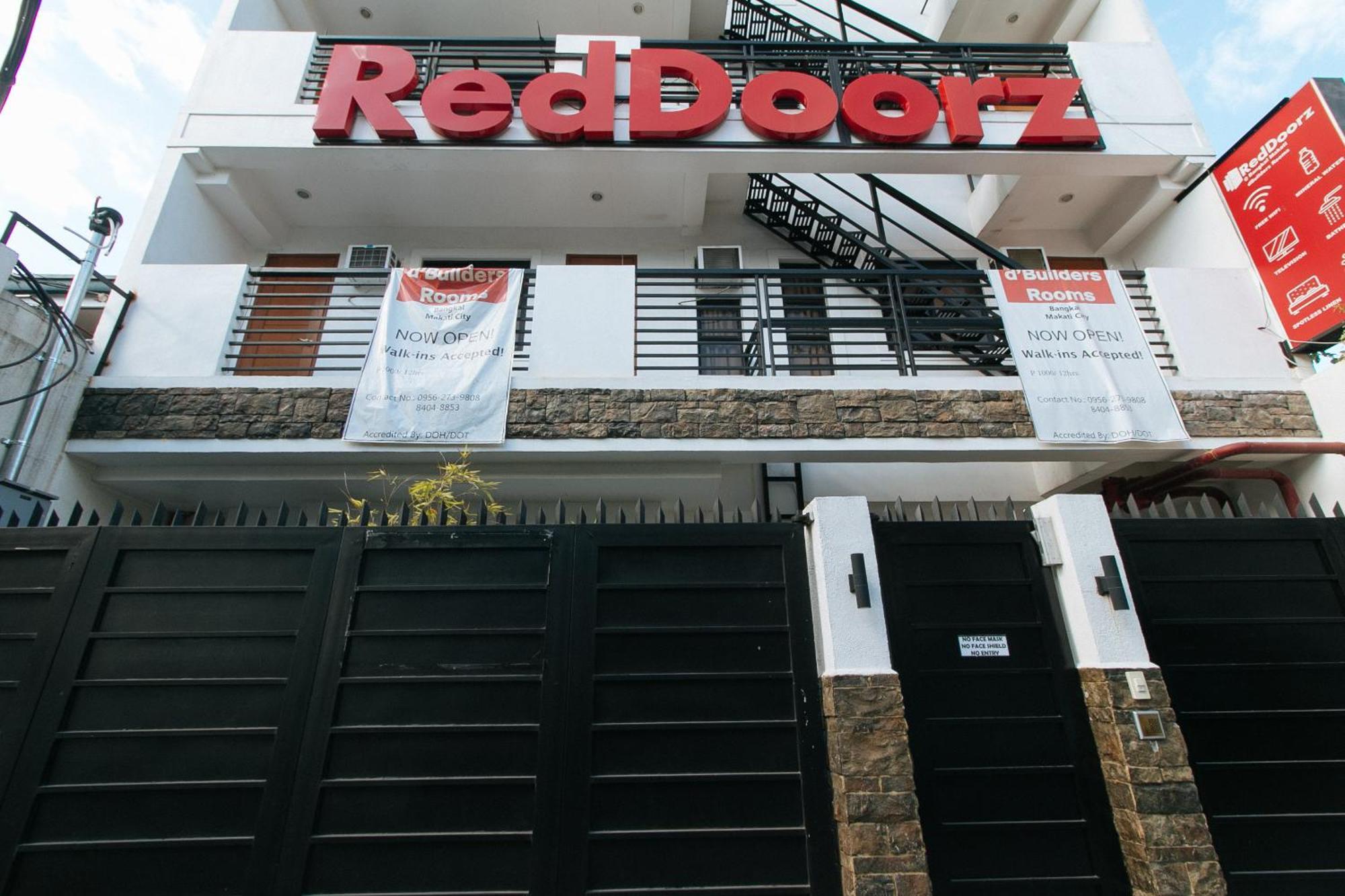 Reddoorz At Dbuilders Rooms Bangkal Makati San Pedro Makati Exterior foto