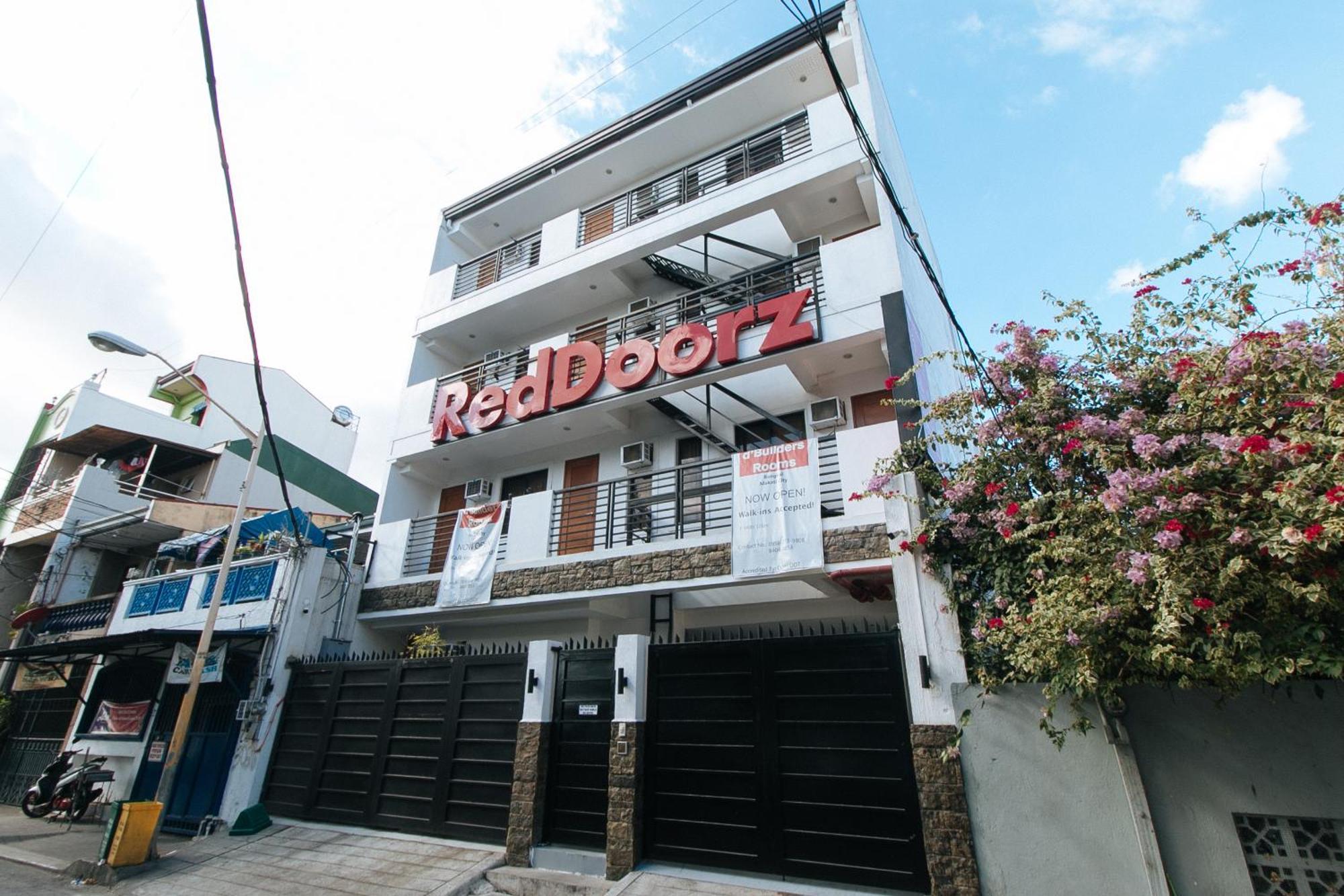 Reddoorz At Dbuilders Rooms Bangkal Makati San Pedro Makati Exterior foto